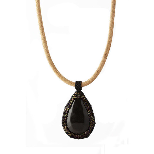 COLAR PEDRA GOTA<br /> R$ 480,00 EM ATÉ 4 X R$ 120,00